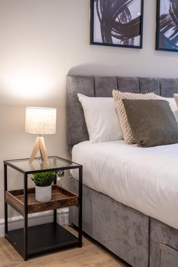 Westfield Apartment 2 Bedroom Near Notting Hill لندن المظهر الخارجي الصورة